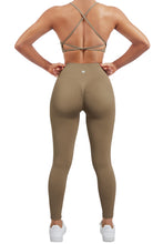 Load image into Gallery viewer, SUUKSESS Women Seamless 2 piece Workout Sets Strappy Padded Sports Bra Booty High Waisted Leggings Outfits (Dark Coffee)
