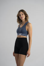 Load image into Gallery viewer, New Balance Womens Seamless Wirefree, Racerback Sports Bra with Removable Pads, Bottom Band with Logo, Black
