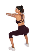 Load image into Gallery viewer, Steppe Naked Feeling High Waisted Yoga Pants Women's Workout Capris Leggings with Pockets Tummy Control Buttery Soft Running Compression Capris for Athletic Gym Exercise Fitness Wine Red
