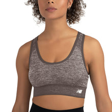 Load image into Gallery viewer, New Balance Women's Seamless MID Impact Heather Keyhole Sport Bra with Removable Pads, Chocolate Brown
